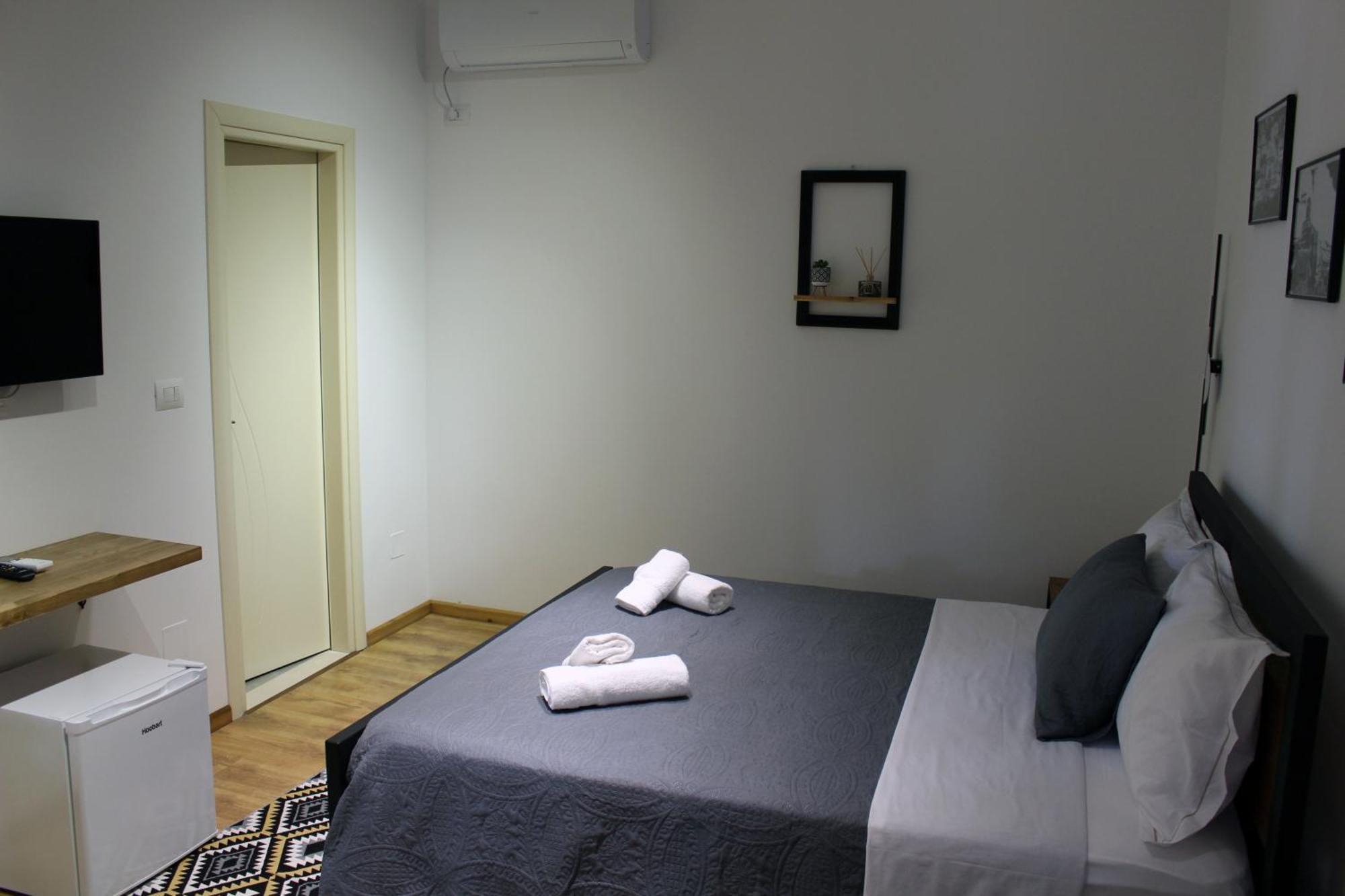 Guest House Amades Gjirokastër Buitenkant foto